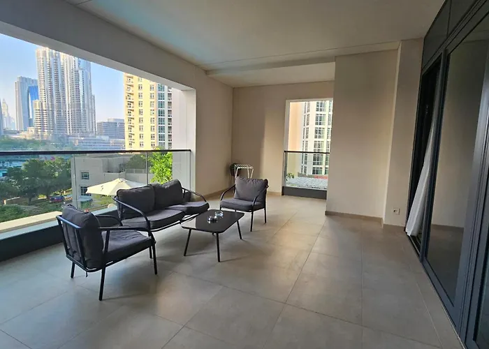 Mh - Act Tower - Burj View - 2Bhk - Ref 410