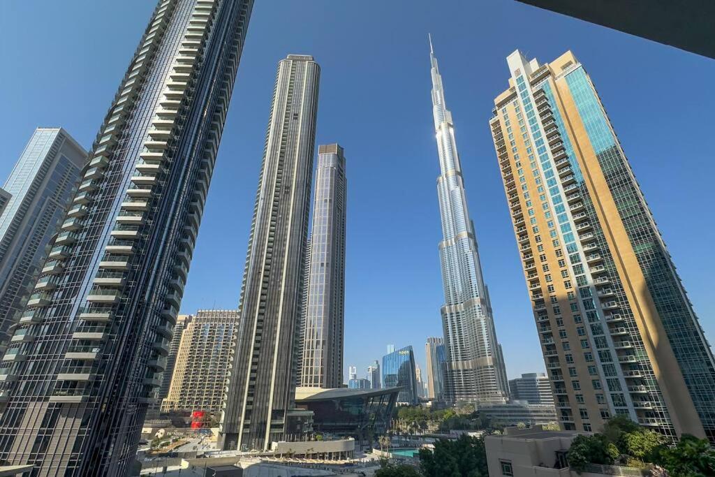 Mh - Act Tower - Burj View - 2bhk - Ref 410