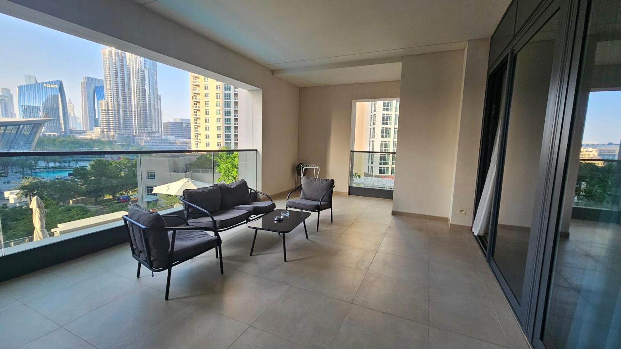 Apartment Mh - Act Tower - Burj View - 2bhk - Ref 410 *